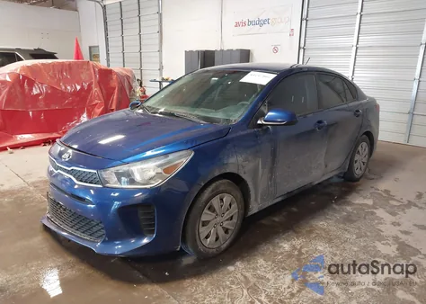 2020 Kia Rio S z USA, uszkodzony, nr VIN 3KPA24AD6LE349148